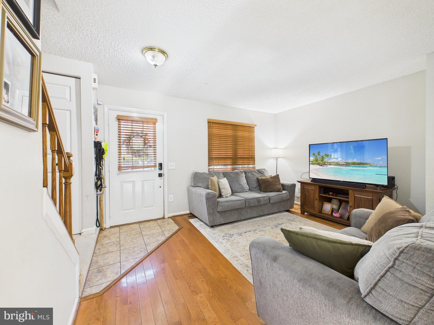 14785 GREEN PARK WAY, CENTREVILLE, Virginia 20120, 2 Bedrooms Bedrooms, ,1 BathroomBathrooms,Residential,For sale,14785 GREEN PARK WAY,VAFX2276792 MLS # VAFX2276792