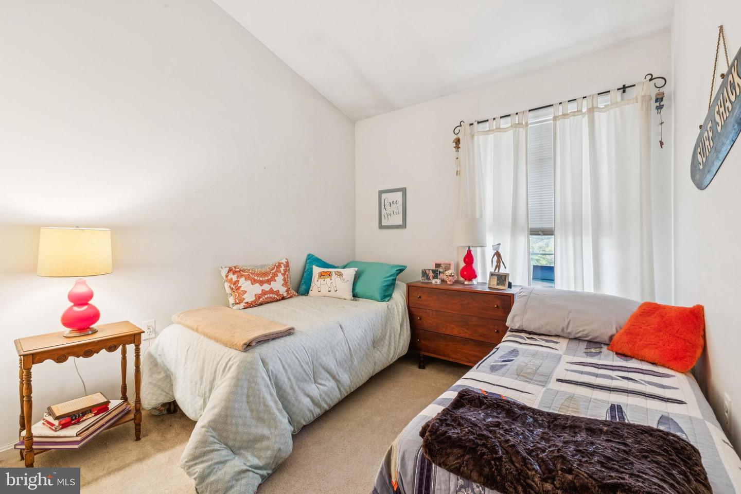 9606 BLAKE LN, FAIRFAX, Virginia 22031, 3 Bedrooms Bedrooms, ,2 BathroomsBathrooms,Residential,For sale,9606 BLAKE LN,VAFX2276822 MLS # VAFX2276822