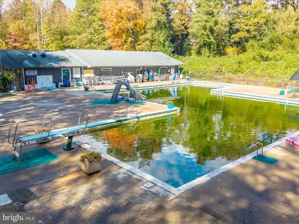 11130 GUILFORD RD, NORTH CHESTERFIELD, Virginia 23235, 4 Bedrooms Bedrooms, 12 Rooms Rooms,2 BathroomsBathrooms,Residential,For sale,11130 GUILFORD RD,VACF2001304 MLS # VACF2001304 11130 GUILFORD RD, NORTH CHESTERFIELD, Virginia 23235, 4 Bedrooms Bedrooms, 12 Rooms Rooms,2 BathroomsBathrooms,Residential,For sale,11130 GUILFORD RD,VACF2001304 MLS # VACF2001304