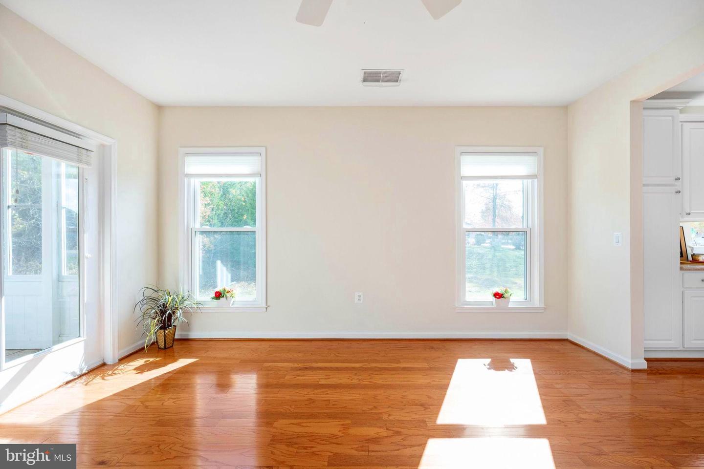 20 HARBORTON LN #15-4, FREDERICKSBURG, Virginia 22406, 2 Bedrooms Bedrooms, ,2 BathroomsBathrooms,Residential,For sale,20 HARBORTON LN #15-4,VAST2043894 MLS # VAST2043894