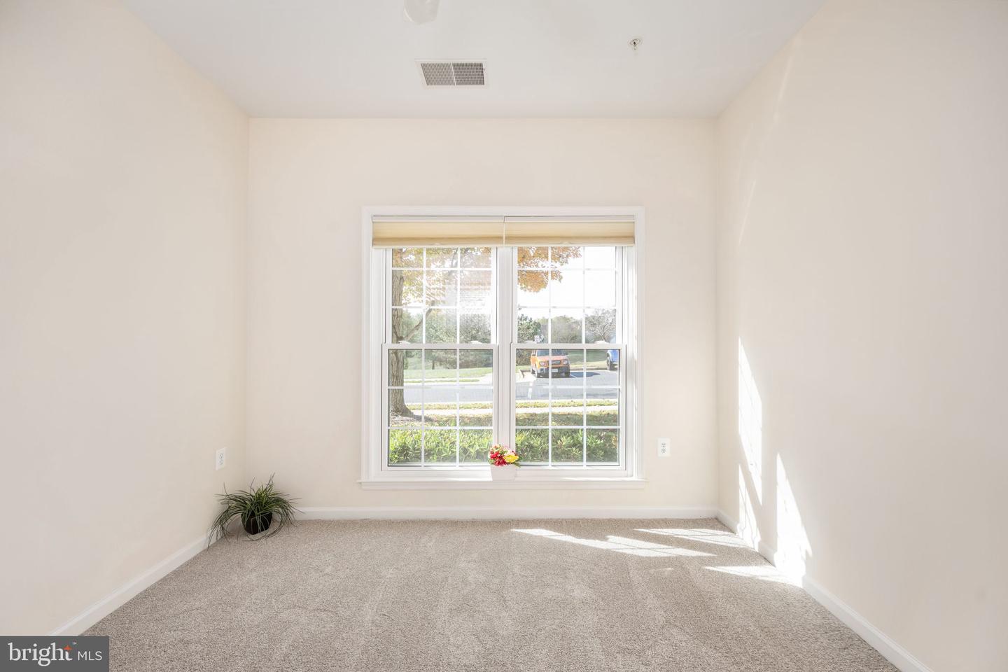 20 HARBORTON LN #15-4, FREDERICKSBURG, Virginia 22406, 2 Bedrooms Bedrooms, ,2 BathroomsBathrooms,Residential,For sale,20 HARBORTON LN #15-4,VAST2043894 MLS # VAST2043894