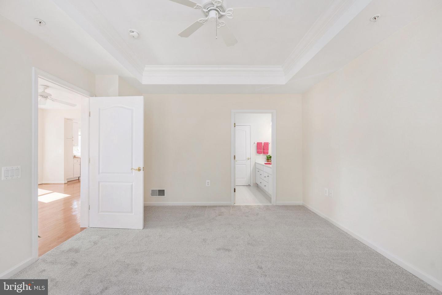 20 HARBORTON LN #15-4, FREDERICKSBURG, Virginia 22406, 2 Bedrooms Bedrooms, ,2 BathroomsBathrooms,Residential,For sale,20 HARBORTON LN #15-4,VAST2043894 MLS # VAST2043894