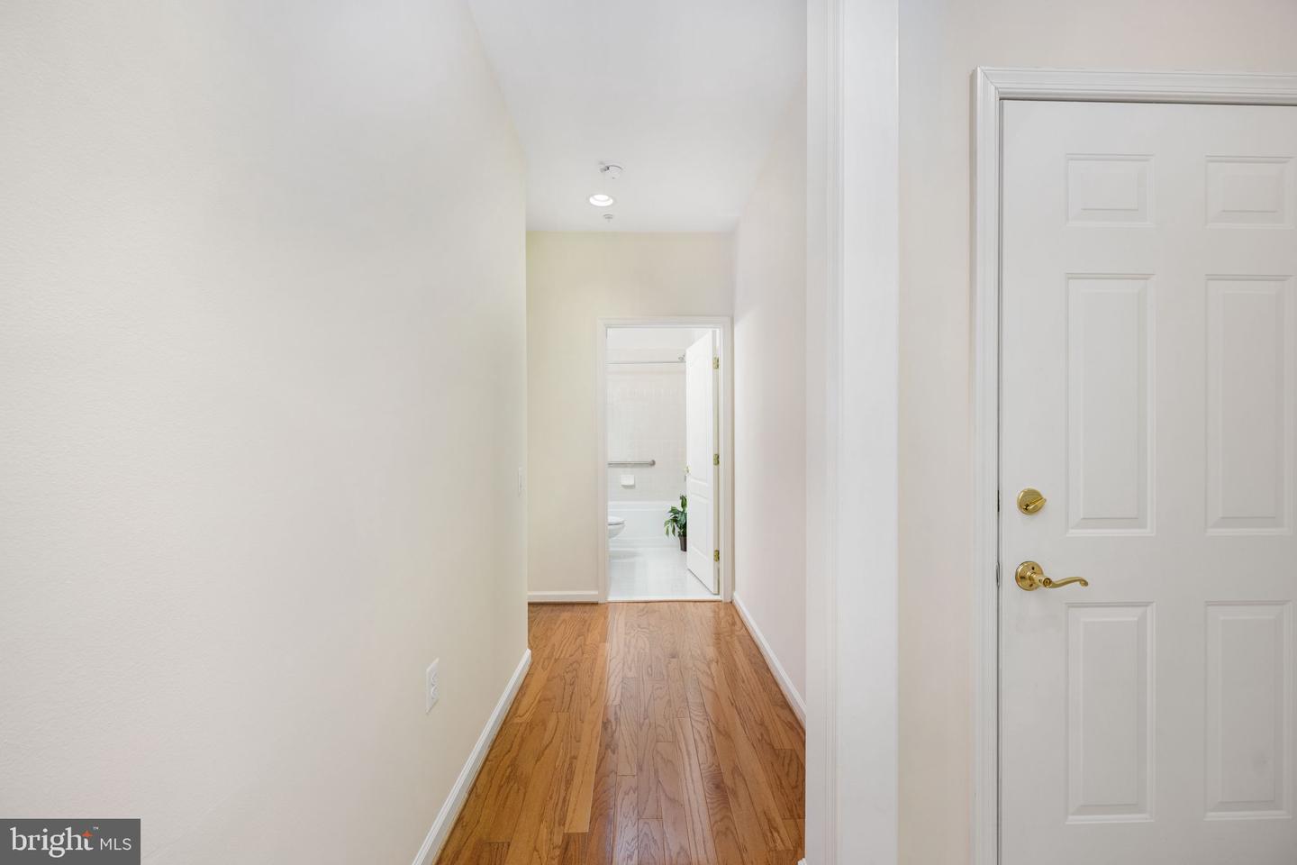 20 HARBORTON LN #15-4, FREDERICKSBURG, Virginia 22406, 2 Bedrooms Bedrooms, ,2 BathroomsBathrooms,Residential,For sale,20 HARBORTON LN #15-4,VAST2043894 MLS # VAST2043894