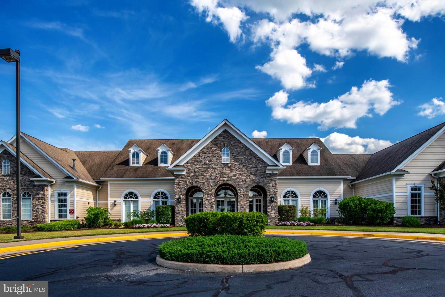 20 HARBORTON LN #15-4, FREDERICKSBURG, Virginia 22406, 2 Bedrooms Bedrooms, ,2 BathroomsBathrooms,Residential,For sale,20 HARBORTON LN #15-4,VAST2043894 MLS # VAST2043894