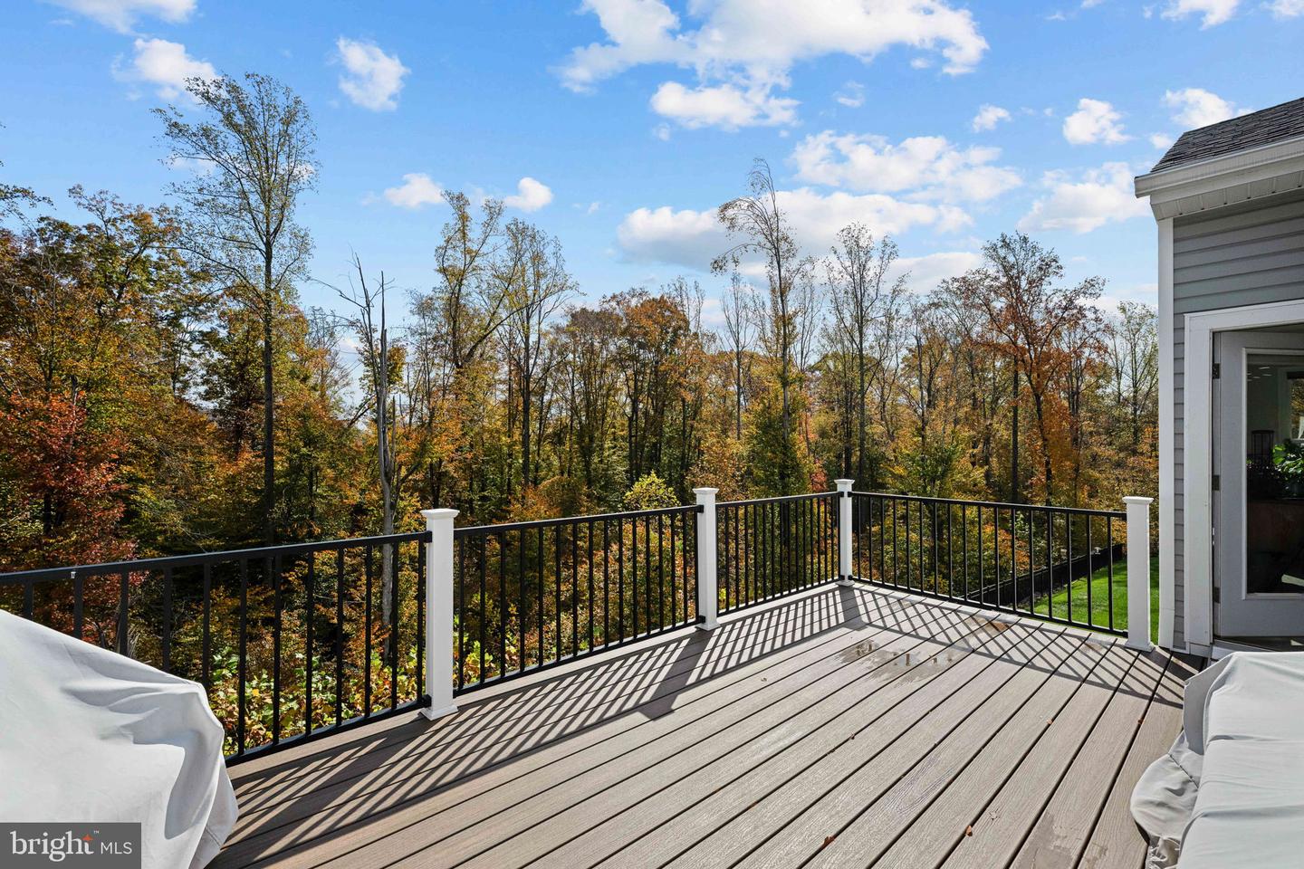 27 SANIBEL DR, FREDERICKSBURG, Virginia 22406, 2 Bedrooms Bedrooms, ,3 BathroomsBathrooms,Residential,For sale,27 SANIBEL DR,VAST2043900 MLS # VAST2043900