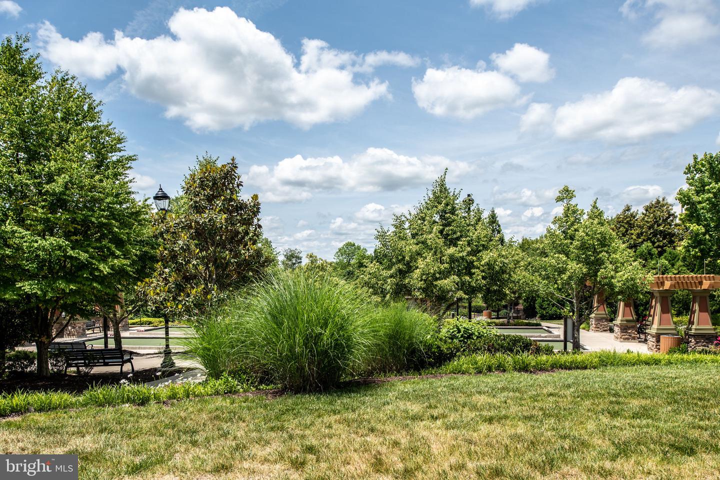 27 SANIBEL DR, FREDERICKSBURG, Virginia 22406, 2 Bedrooms Bedrooms, ,3 BathroomsBathrooms,Residential,For sale,27 SANIBEL DR,VAST2043900 MLS # VAST2043900