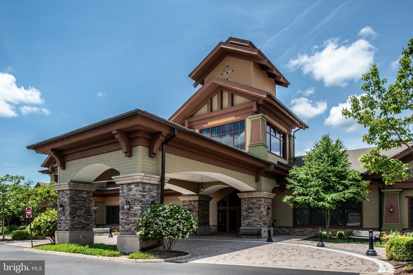 27 SANIBEL DR, FREDERICKSBURG, Virginia 22406, 2 Bedrooms Bedrooms, ,3 BathroomsBathrooms,Residential,For sale,27 SANIBEL DR,VAST2043900 MLS # VAST2043900