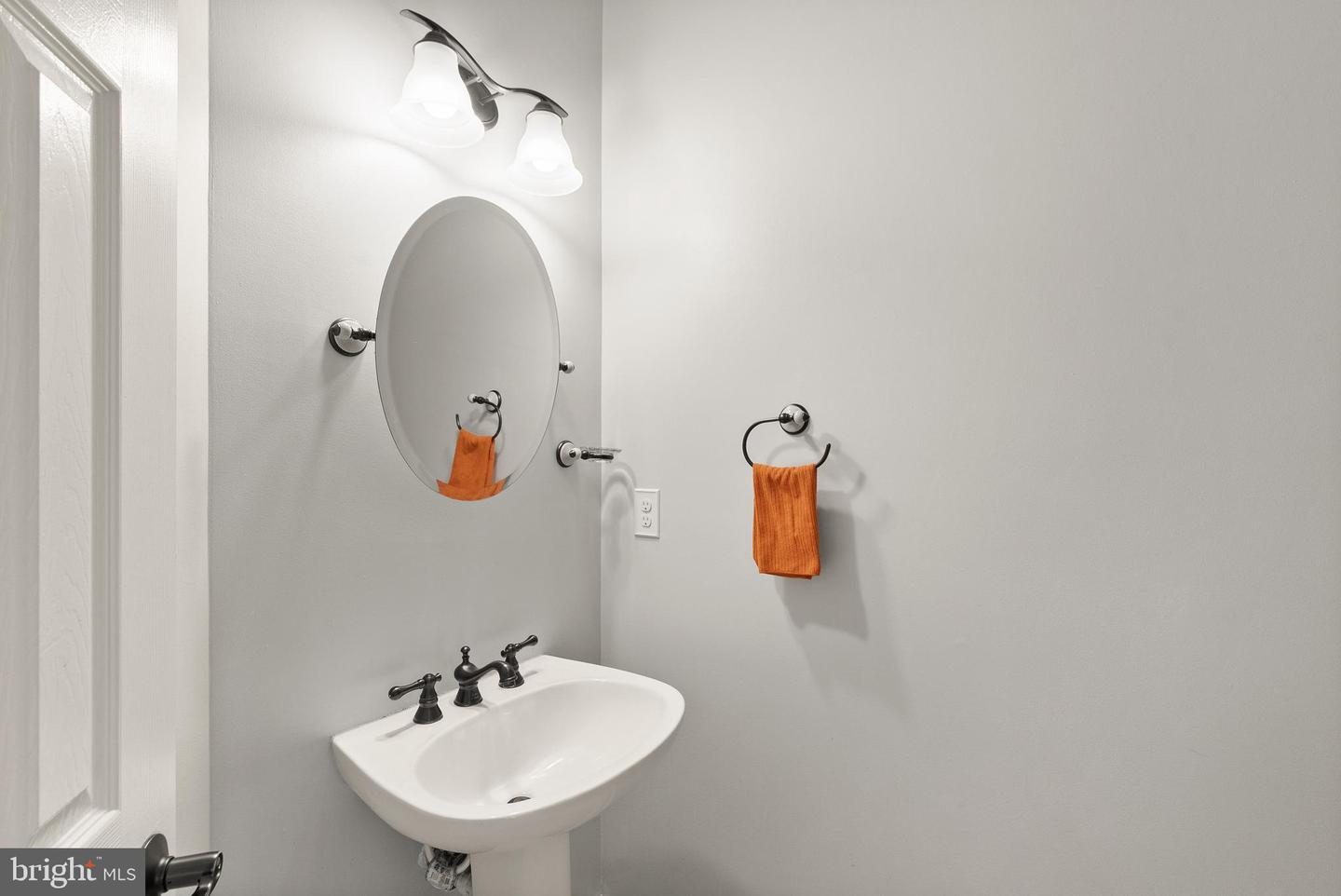 3601 RANSOM PL, ALEXANDRIA, Virginia 22306, 3 Bedrooms Bedrooms, ,3 BathroomsBathrooms,Residential,For sale,3601 RANSOM PL,VAFX2276850 MLS # VAFX2276850 3601 RANSOM PL, ALEXANDRIA, Virginia 22306, 3 Bedrooms Bedrooms, ,3 BathroomsBathrooms,Residential,For sale,3601 RANSOM PL,VAFX2276850 MLS # VAFX2276850