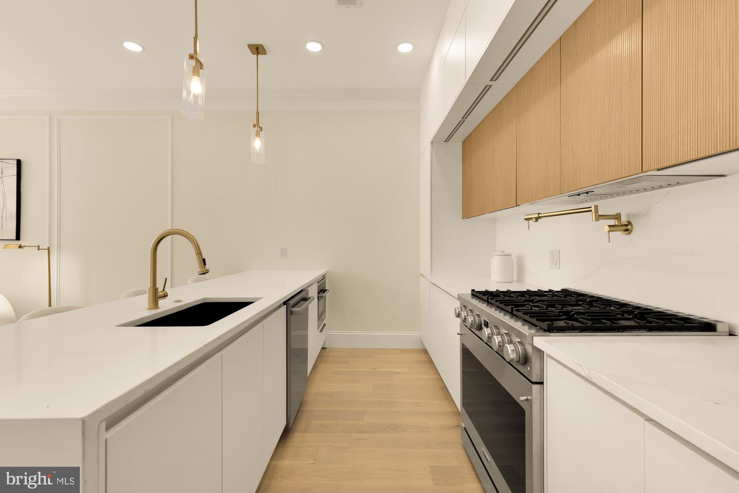 733 EUCLID ST NW #204, WASHINGTON, District Of Columbia 20001, 2 Bedrooms Bedrooms, ,2 BathroomsBathrooms,Residential,For sale,733 EUCLID ST NW #204,DCDC2229538 MLS # DCDC2229538