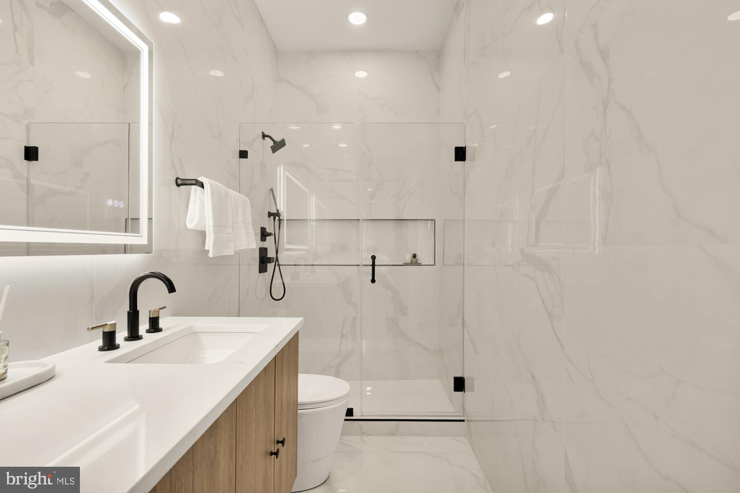 733 EUCLID ST NW #204, WASHINGTON, District Of Columbia 20001, 2 Bedrooms Bedrooms, ,2 BathroomsBathrooms,Residential,For sale,733 EUCLID ST NW #204,DCDC2229538 MLS # DCDC2229538