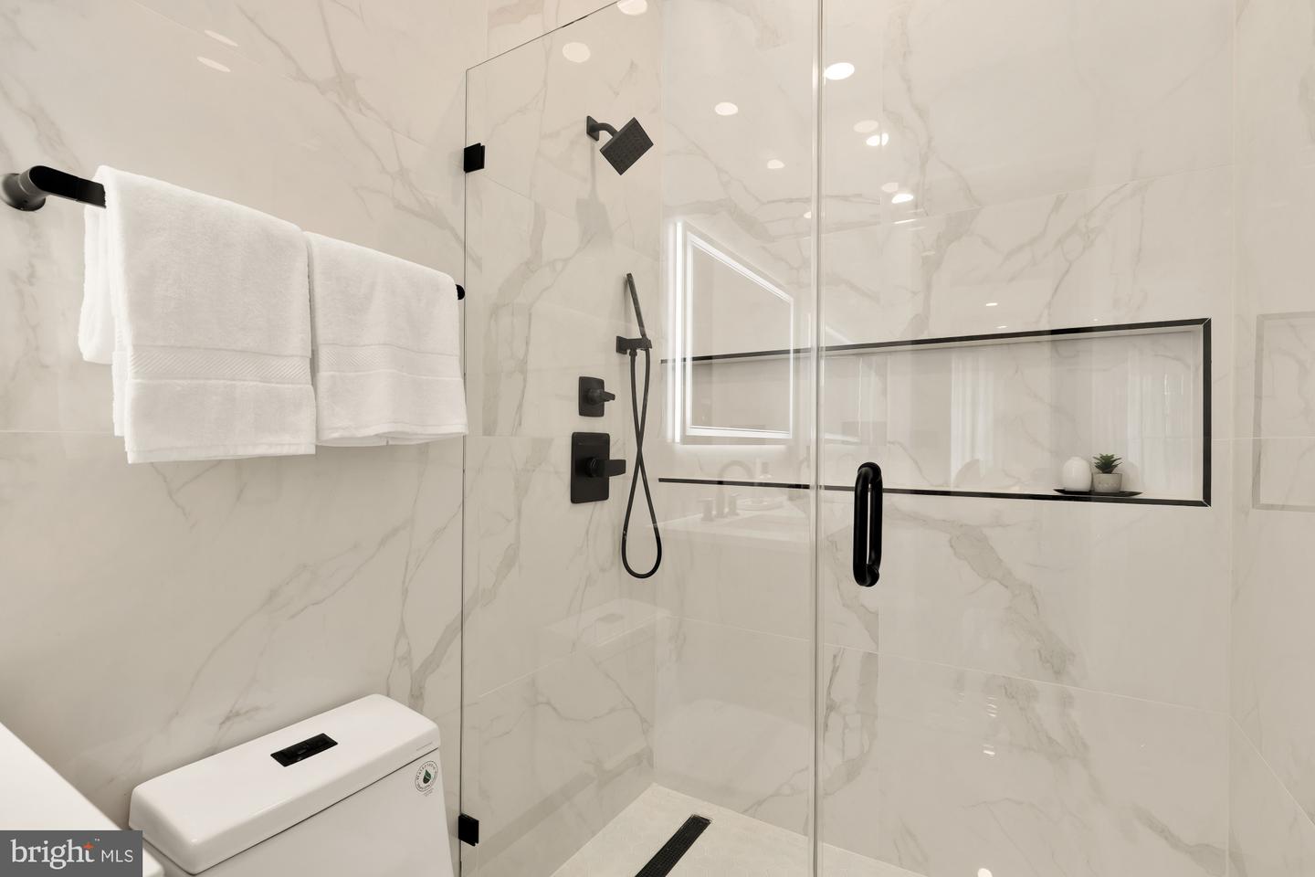 733 EUCLID ST NW #204, WASHINGTON, District Of Columbia 20001, 2 Bedrooms Bedrooms, ,2 BathroomsBathrooms,Residential,For sale,733 EUCLID ST NW #204,DCDC2229538 MLS # DCDC2229538