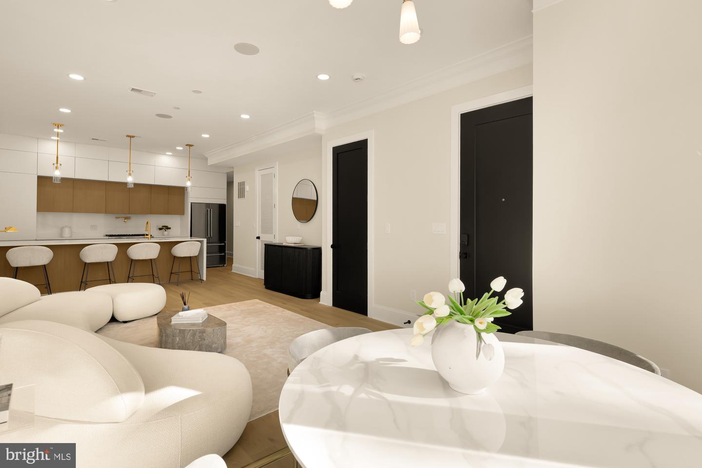 733 EUCLID ST NW #204, WASHINGTON, District Of Columbia 20001, 2 Bedrooms Bedrooms, ,2 BathroomsBathrooms,Residential,For sale,733 EUCLID ST NW #204,DCDC2229538 MLS # DCDC2229538