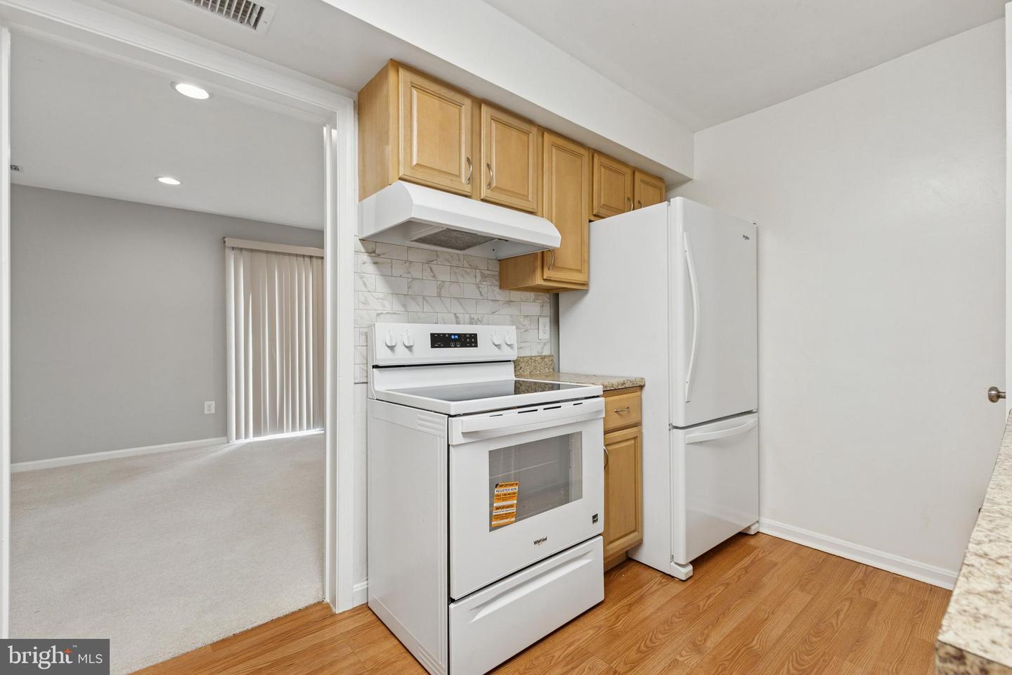 1049-A MARGATE CT, STERLING, Virginia 20164, 3 Bedrooms Bedrooms, ,2 BathroomsBathrooms,Residential,For sale,1049-A MARGATE CT,VALO2110038 MLS # VALO2110038