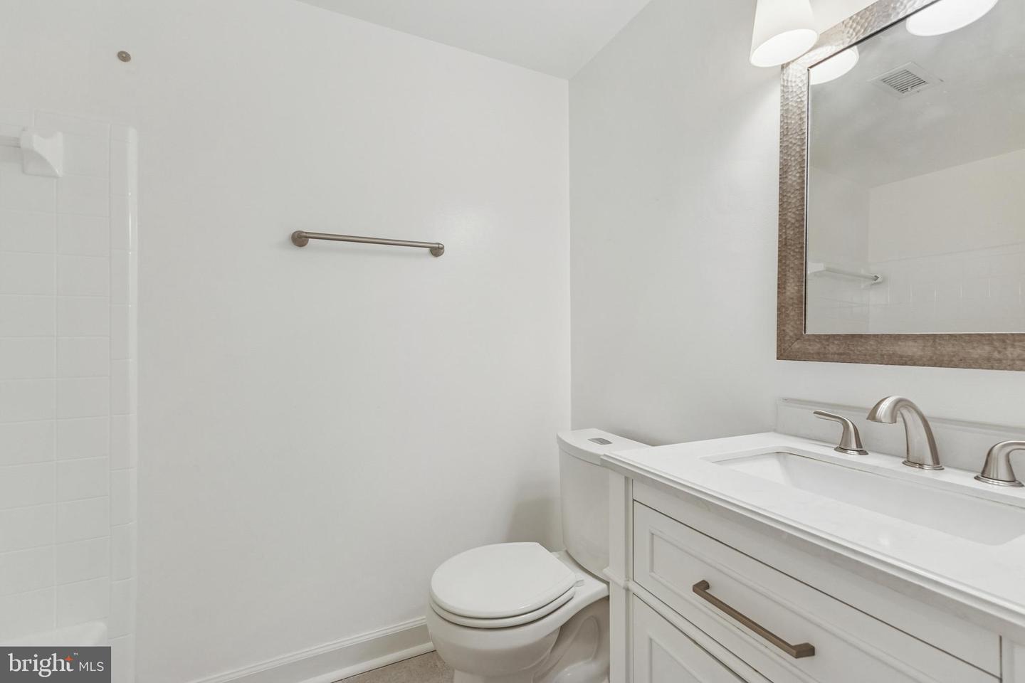 1049-A MARGATE CT, STERLING, Virginia 20164, 3 Bedrooms Bedrooms, ,2 BathroomsBathrooms,Residential,For sale,1049-A MARGATE CT,VALO2110038 MLS # VALO2110038