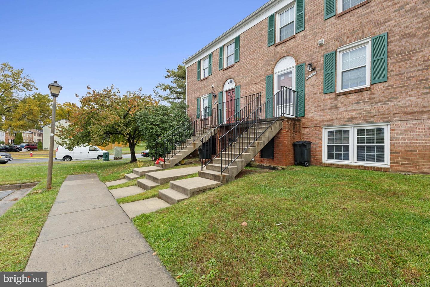 1049-A MARGATE CT, STERLING, Virginia 20164, 3 Bedrooms Bedrooms, ,2 BathroomsBathrooms,Residential,For sale,1049-A MARGATE CT,VALO2110038 MLS # VALO2110038