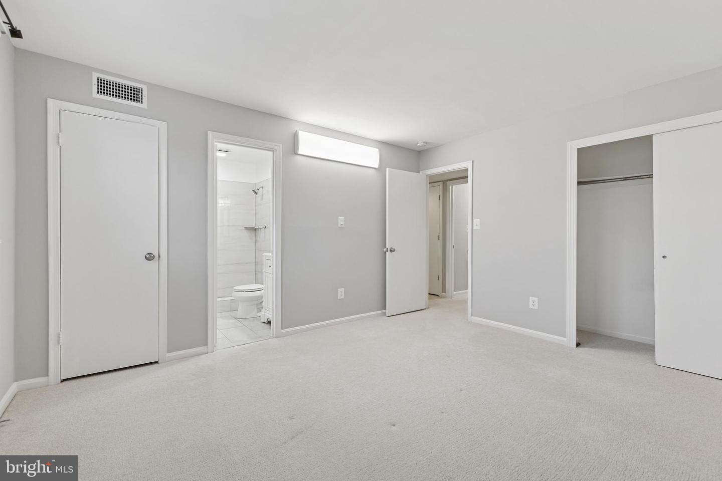 1049-A MARGATE CT, STERLING, Virginia 20164, 3 Bedrooms Bedrooms, ,2 BathroomsBathrooms,Residential,For sale,1049-A MARGATE CT,VALO2110038 MLS # VALO2110038