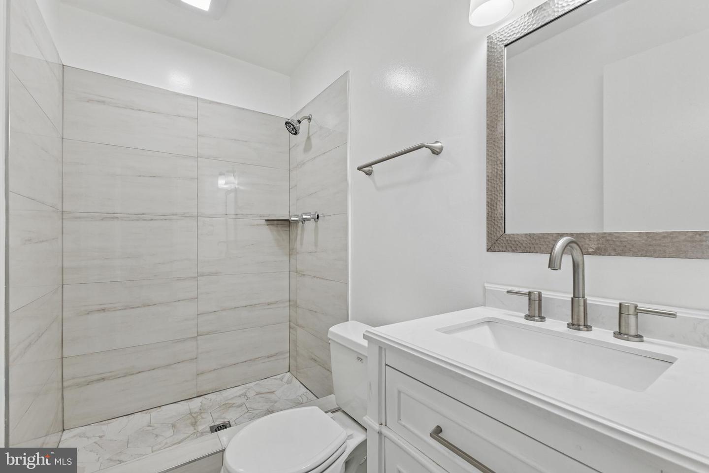 1049-A MARGATE CT, STERLING, Virginia 20164, 3 Bedrooms Bedrooms, ,2 BathroomsBathrooms,Residential,For sale,1049-A MARGATE CT,VALO2110038 MLS # VALO2110038