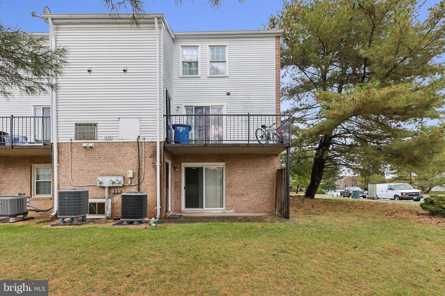 1049-A MARGATE CT, STERLING, Virginia 20164, 3 Bedrooms Bedrooms, ,2 BathroomsBathrooms,Residential,For sale,1049-A MARGATE CT,VALO2110038 MLS # VALO2110038