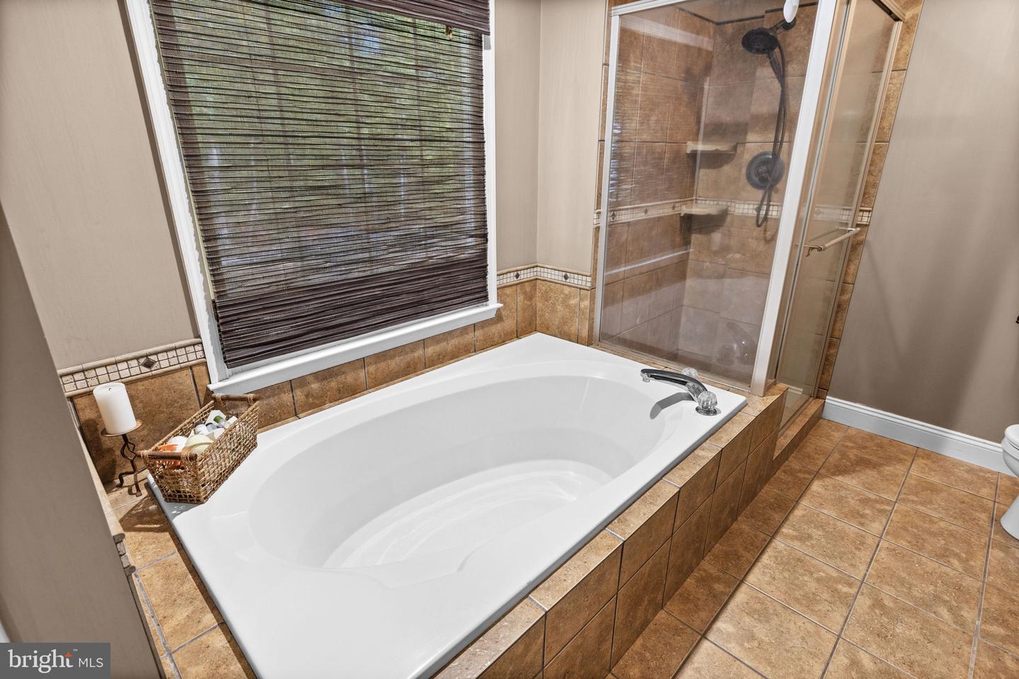 135 OLD CROPPS MILL RD, FREDERICKSBURG, Virginia 22406, 4 Bedrooms Bedrooms, ,2 BathroomsBathrooms,Residential,For sale,135 OLD CROPPS MILL RD,VAST2043914 MLS # VAST2043914