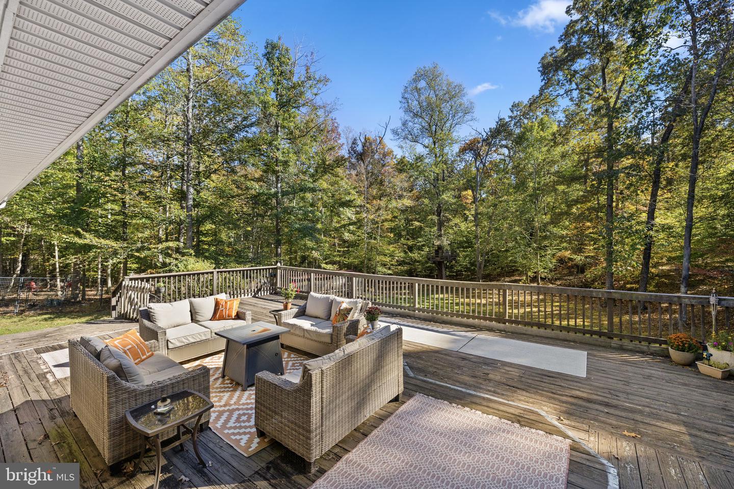 135 OLD CROPPS MILL RD, FREDERICKSBURG, Virginia 22406, 4 Bedrooms Bedrooms, ,2 BathroomsBathrooms,Residential,For sale,135 OLD CROPPS MILL RD,VAST2043914 MLS # VAST2043914