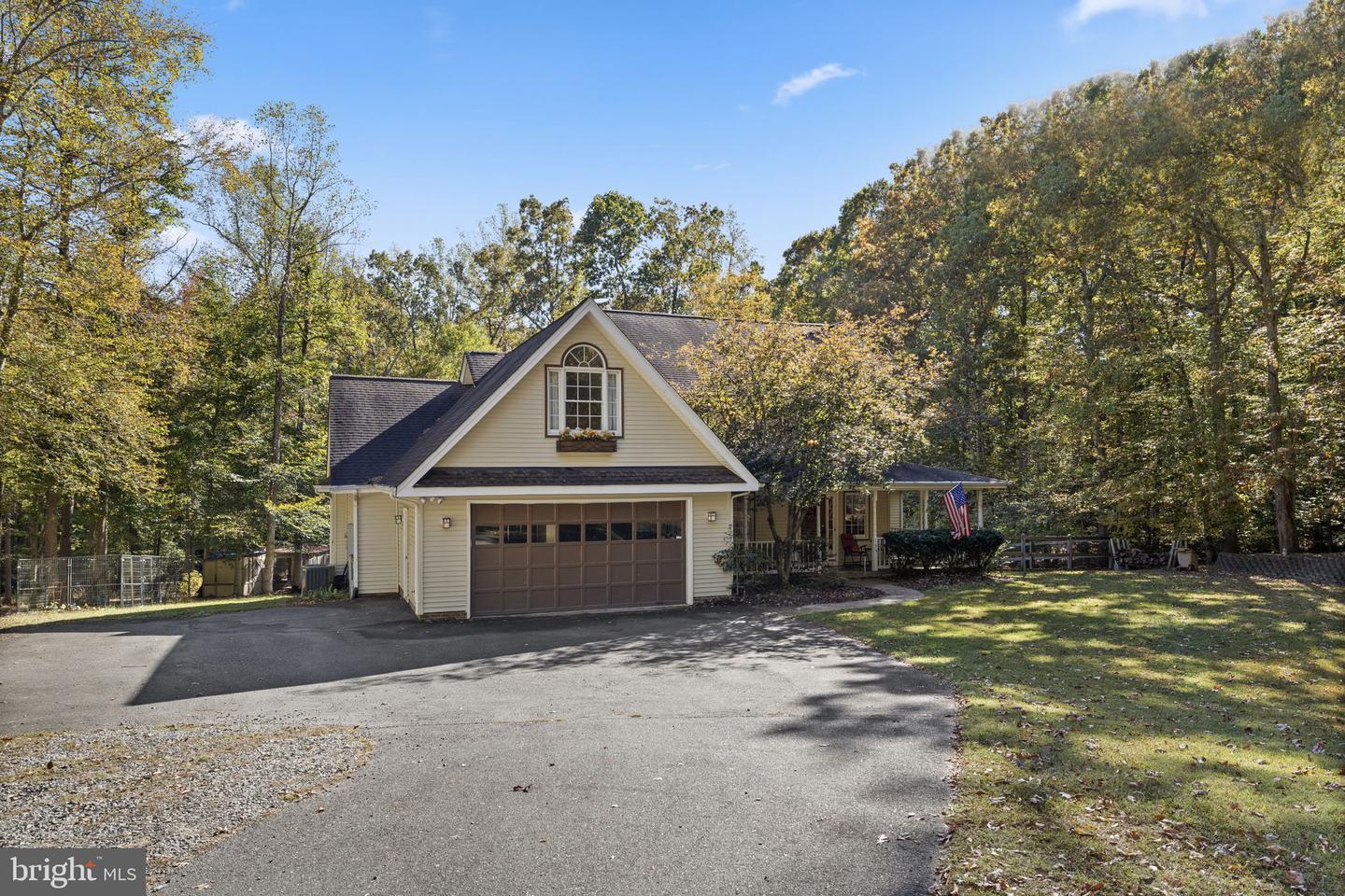 135 OLD CROPPS MILL RD, FREDERICKSBURG, Virginia 22406, 4 Bedrooms Bedrooms, ,2 BathroomsBathrooms,Residential,For sale,135 OLD CROPPS MILL RD,VAST2043914 MLS # VAST2043914