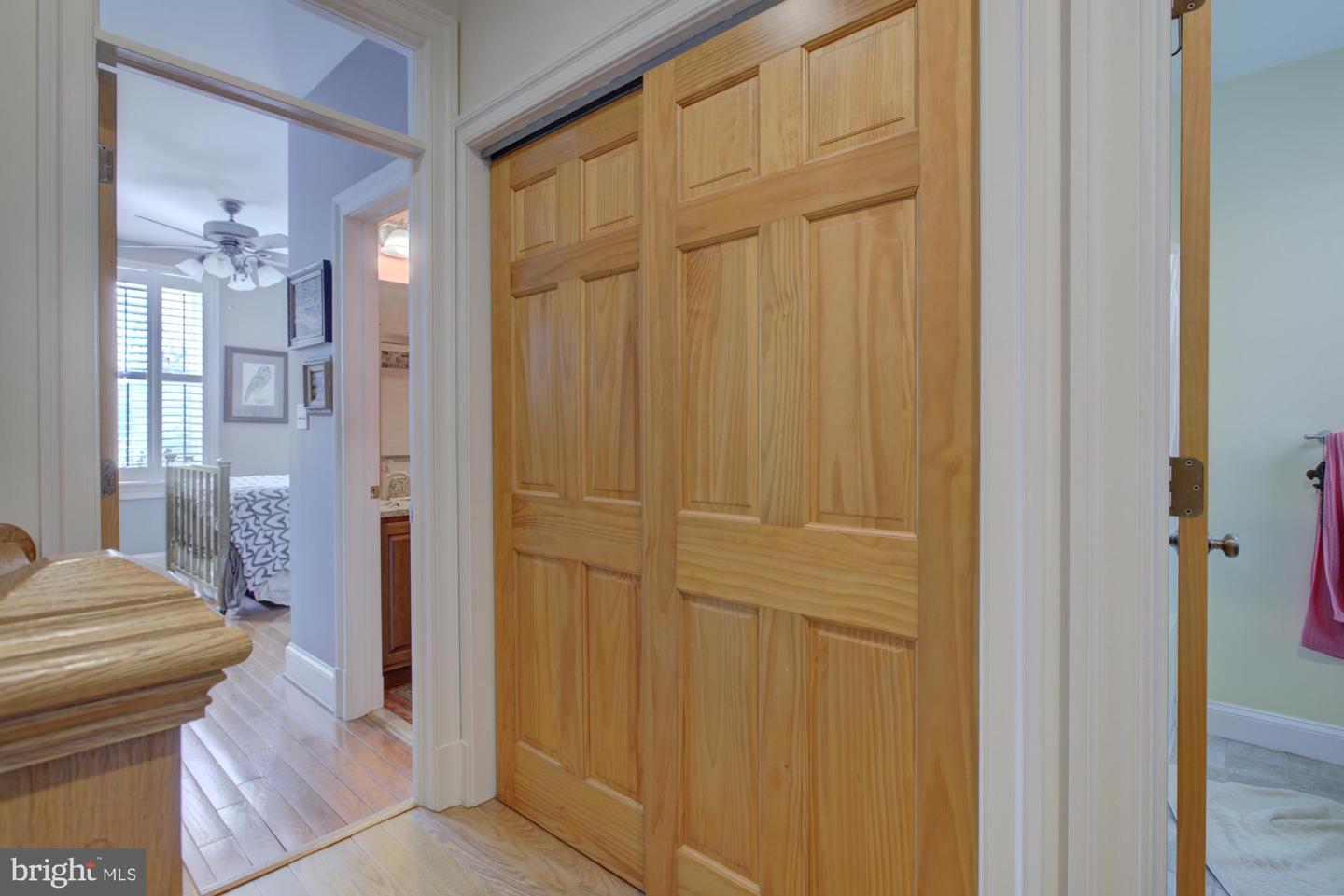 333 16TH ST SE, WASHINGTON, District Of Columbia 20003, 2 Bedrooms Bedrooms, 5 Rooms Rooms,3 BathroomsBathrooms,Residential,For sale,333 16TH ST SE,DCDC2229652 MLS # DCDC2229652