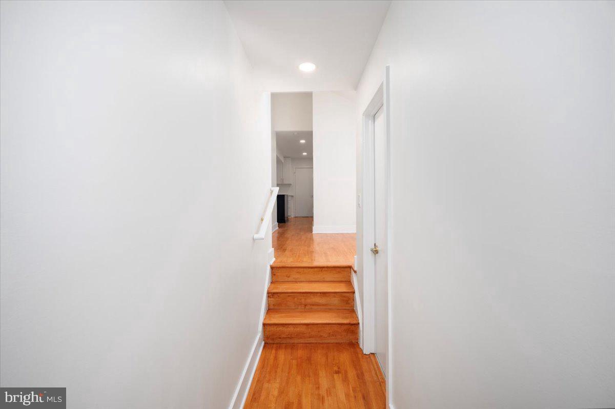 3219 HISTORY DR, OAKTON, Virginia 22124, 5 Bedrooms Bedrooms, ,2 BathroomsBathrooms,Residential,For sale,3219 HISTORY DR,VAFX2277030 MLS # VAFX2277030 3219 HISTORY DR, OAKTON, Virginia 22124, 5 Bedrooms Bedrooms, ,2 BathroomsBathrooms,Residential,For sale,3219 HISTORY DR,VAFX2277030 MLS # VAFX2277030