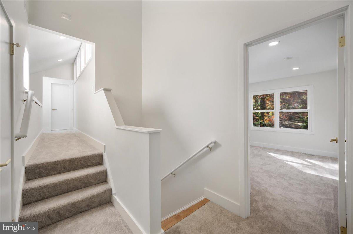 3219 HISTORY DR, OAKTON, Virginia 22124, 5 Bedrooms Bedrooms, ,2 BathroomsBathrooms,Residential,For sale,3219 HISTORY DR,VAFX2277030 MLS # VAFX2277030 3219 HISTORY DR, OAKTON, Virginia 22124, 5 Bedrooms Bedrooms, ,2 BathroomsBathrooms,Residential,For sale,3219 HISTORY DR,VAFX2277030 MLS # VAFX2277030