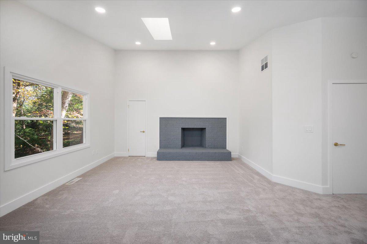 3219 HISTORY DR, OAKTON, Virginia 22124, 5 Bedrooms Bedrooms, ,2 BathroomsBathrooms,Residential,For sale,3219 HISTORY DR,VAFX2277030 MLS # VAFX2277030 3219 HISTORY DR, OAKTON, Virginia 22124, 5 Bedrooms Bedrooms, ,2 BathroomsBathrooms,Residential,For sale,3219 HISTORY DR,VAFX2277030 MLS # VAFX2277030