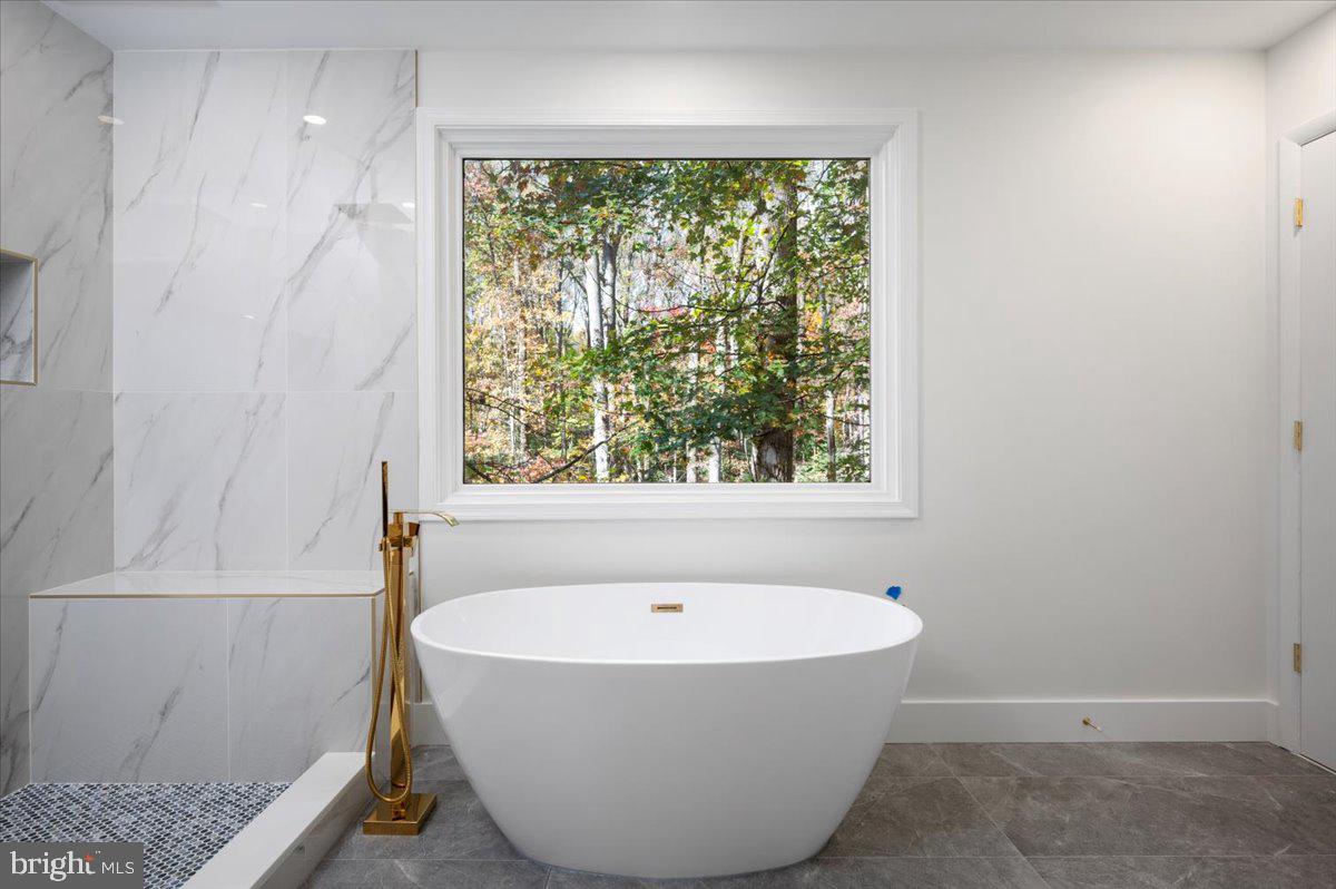 3219 HISTORY DR, OAKTON, Virginia 22124, 5 Bedrooms Bedrooms, ,2 BathroomsBathrooms,Residential,For sale,3219 HISTORY DR,VAFX2277030 MLS # VAFX2277030 3219 HISTORY DR, OAKTON, Virginia 22124, 5 Bedrooms Bedrooms, ,2 BathroomsBathrooms,Residential,For sale,3219 HISTORY DR,VAFX2277030 MLS # VAFX2277030