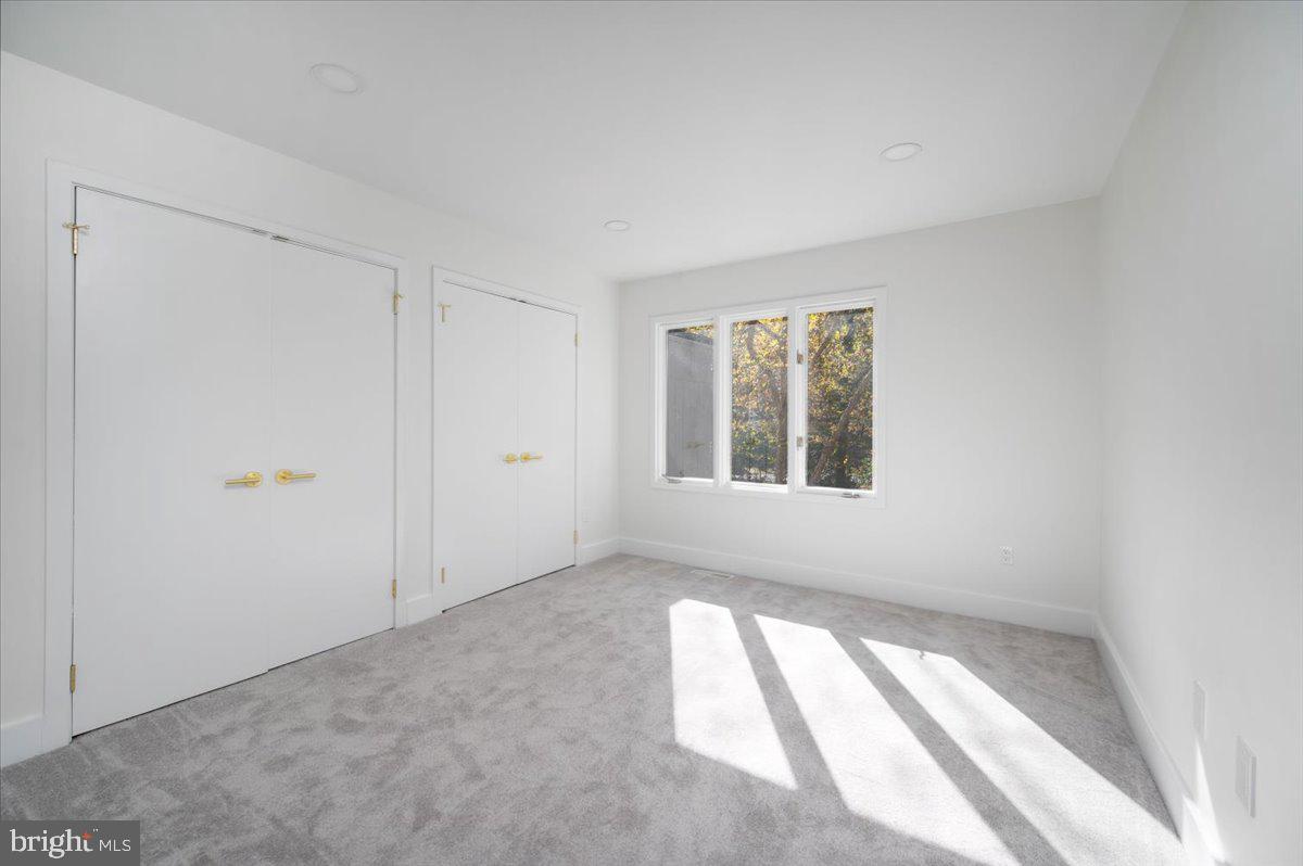 3219 HISTORY DR, OAKTON, Virginia 22124, 5 Bedrooms Bedrooms, ,2 BathroomsBathrooms,Residential,For sale,3219 HISTORY DR,VAFX2277030 MLS # VAFX2277030 3219 HISTORY DR, OAKTON, Virginia 22124, 5 Bedrooms Bedrooms, ,2 BathroomsBathrooms,Residential,For sale,3219 HISTORY DR,VAFX2277030 MLS # VAFX2277030