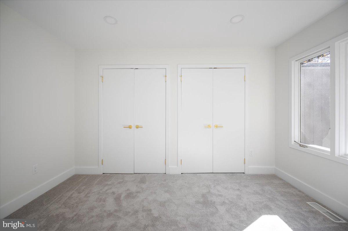 3219 HISTORY DR, OAKTON, Virginia 22124, 5 Bedrooms Bedrooms, ,2 BathroomsBathrooms,Residential,For sale,3219 HISTORY DR,VAFX2277030 MLS # VAFX2277030 3219 HISTORY DR, OAKTON, Virginia 22124, 5 Bedrooms Bedrooms, ,2 BathroomsBathrooms,Residential,For sale,3219 HISTORY DR,VAFX2277030 MLS # VAFX2277030