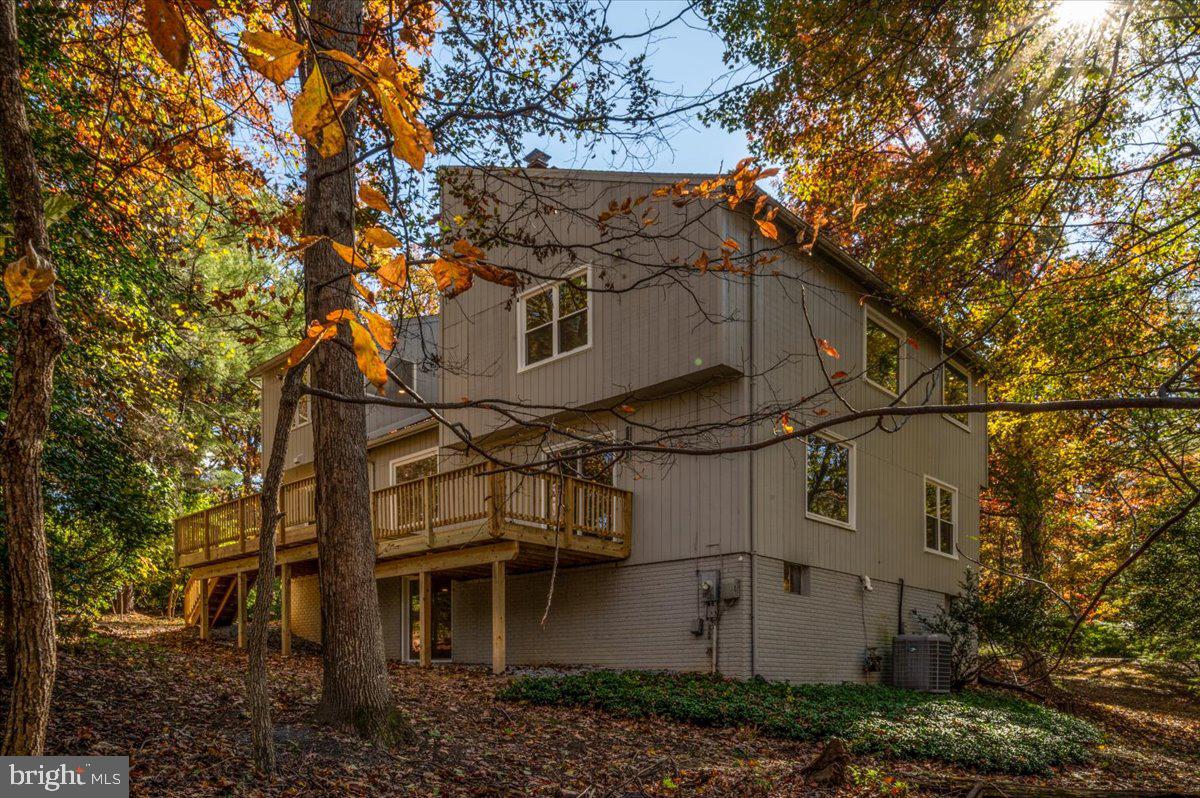 3219 HISTORY DR, OAKTON, Virginia 22124, 5 Bedrooms Bedrooms, ,2 BathroomsBathrooms,Residential,For sale,3219 HISTORY DR,VAFX2277030 MLS # VAFX2277030 3219 HISTORY DR, OAKTON, Virginia 22124, 5 Bedrooms Bedrooms, ,2 BathroomsBathrooms,Residential,For sale,3219 HISTORY DR,VAFX2277030 MLS # VAFX2277030