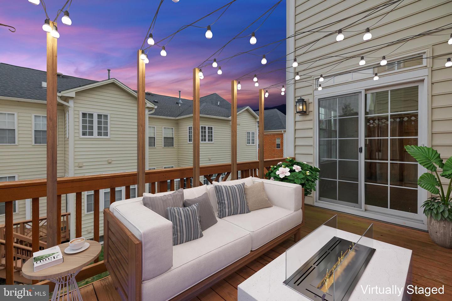 20366 CLOVER FIELD TER, STERLING, Virginia 20165, 4 Bedrooms Bedrooms, ,2 BathroomsBathrooms,Residential,For sale,20366 CLOVER FIELD TER,VALO2110134 MLS # VALO2110134