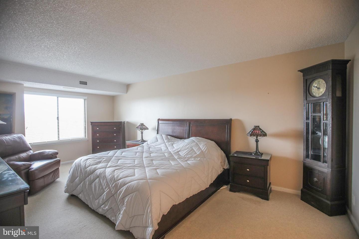 3800 POWELL LN #1121, FALLS CHURCH, Virginia 22041, 3 Bedrooms Bedrooms, ,2 BathroomsBathrooms,Residential,For sale,3800 POWELL LN #1121,VAFX2277086 MLS # VAFX2277086 3800 POWELL LN #1121, FALLS CHURCH, Virginia 22041, 3 Bedrooms Bedrooms, ,2 BathroomsBathrooms,Residential,For sale,3800 POWELL LN #1121,VAFX2277086 MLS # VAFX2277086