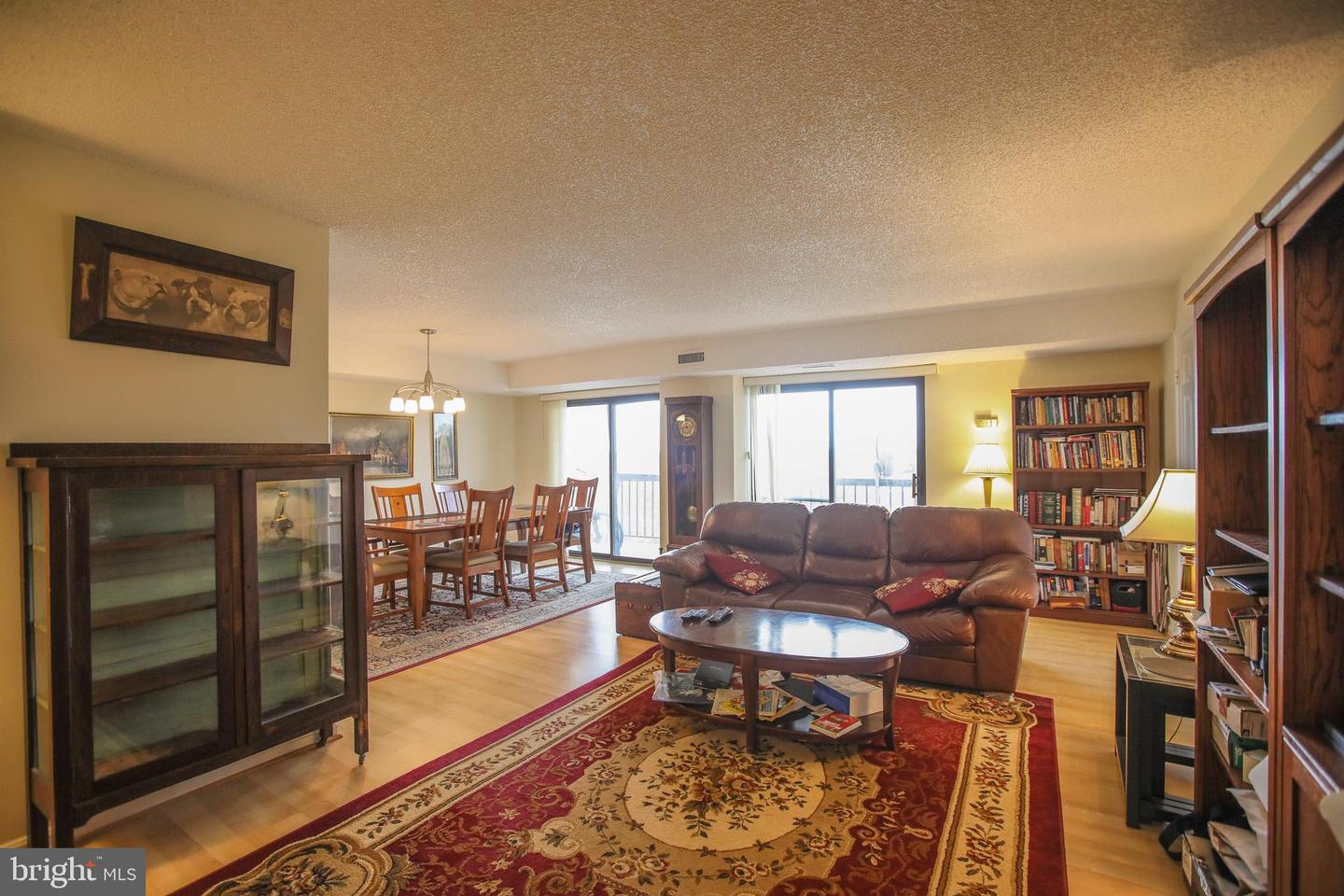 3800 POWELL LN #1121, FALLS CHURCH, Virginia 22041, 3 Bedrooms Bedrooms, ,2 BathroomsBathrooms,Residential,For sale,3800 POWELL LN #1121,VAFX2277086 MLS # VAFX2277086 3800 POWELL LN #1121, FALLS CHURCH, Virginia 22041, 3 Bedrooms Bedrooms, ,2 BathroomsBathrooms,Residential,For sale,3800 POWELL LN #1121,VAFX2277086 MLS # VAFX2277086