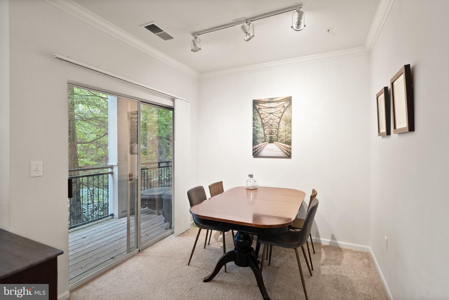 12128 GARDEN RIDGE LN #203, FAIRFAX, Virginia 22030, 1 Bedroom Bedrooms, ,1 BathroomBathrooms,Residential,For sale,12128 GARDEN RIDGE LN #203,VAFX2277126 MLS # VAFX2277126 12128 GARDEN RIDGE LN #203, FAIRFAX, Virginia 22030, 1 Bedroom Bedrooms, ,1 BathroomBathrooms,Residential,For sale,12128 GARDEN RIDGE LN #203,VAFX2277126 MLS # VAFX2277126