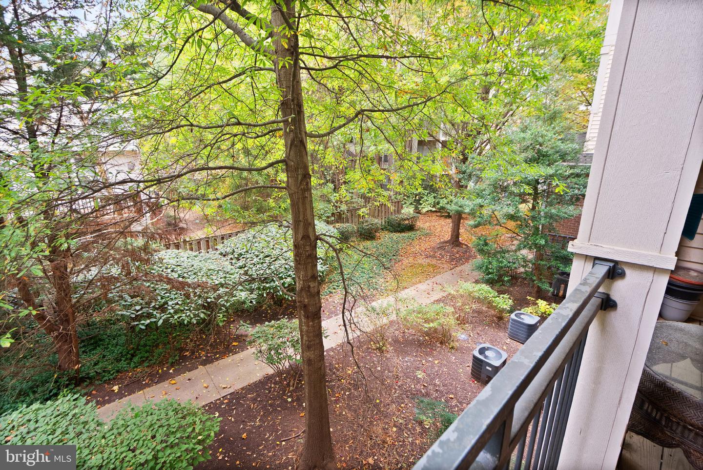 12128 GARDEN RIDGE LN #203, FAIRFAX, Virginia 22030, 1 Bedroom Bedrooms, ,1 BathroomBathrooms,Residential,For sale,12128 GARDEN RIDGE LN #203,VAFX2277126 MLS # VAFX2277126 12128 GARDEN RIDGE LN #203, FAIRFAX, Virginia 22030, 1 Bedroom Bedrooms, ,1 BathroomBathrooms,Residential,For sale,12128 GARDEN RIDGE LN #203,VAFX2277126 MLS # VAFX2277126