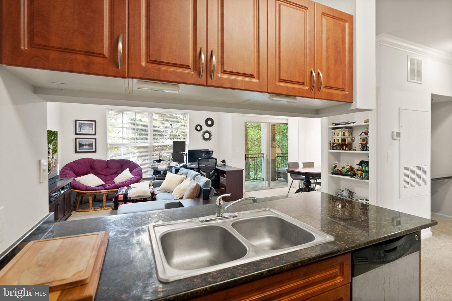 12128 GARDEN RIDGE LN #203, FAIRFAX, Virginia 22030, 1 Bedroom Bedrooms, ,1 BathroomBathrooms,Residential,For sale,12128 GARDEN RIDGE LN #203,VAFX2277126 MLS # VAFX2277126 12128 GARDEN RIDGE LN #203, FAIRFAX, Virginia 22030, 1 Bedroom Bedrooms, ,1 BathroomBathrooms,Residential,For sale,12128 GARDEN RIDGE LN #203,VAFX2277126 MLS # VAFX2277126