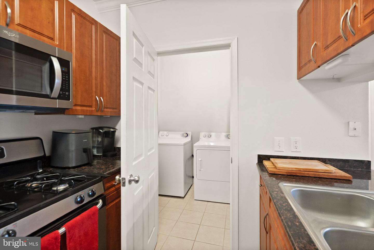 12128 GARDEN RIDGE LN #203, FAIRFAX, Virginia 22030, 1 Bedroom Bedrooms, ,1 BathroomBathrooms,Residential,For sale,12128 GARDEN RIDGE LN #203,VAFX2277126 MLS # VAFX2277126 12128 GARDEN RIDGE LN #203, FAIRFAX, Virginia 22030, 1 Bedroom Bedrooms, ,1 BathroomBathrooms,Residential,For sale,12128 GARDEN RIDGE LN #203,VAFX2277126 MLS # VAFX2277126