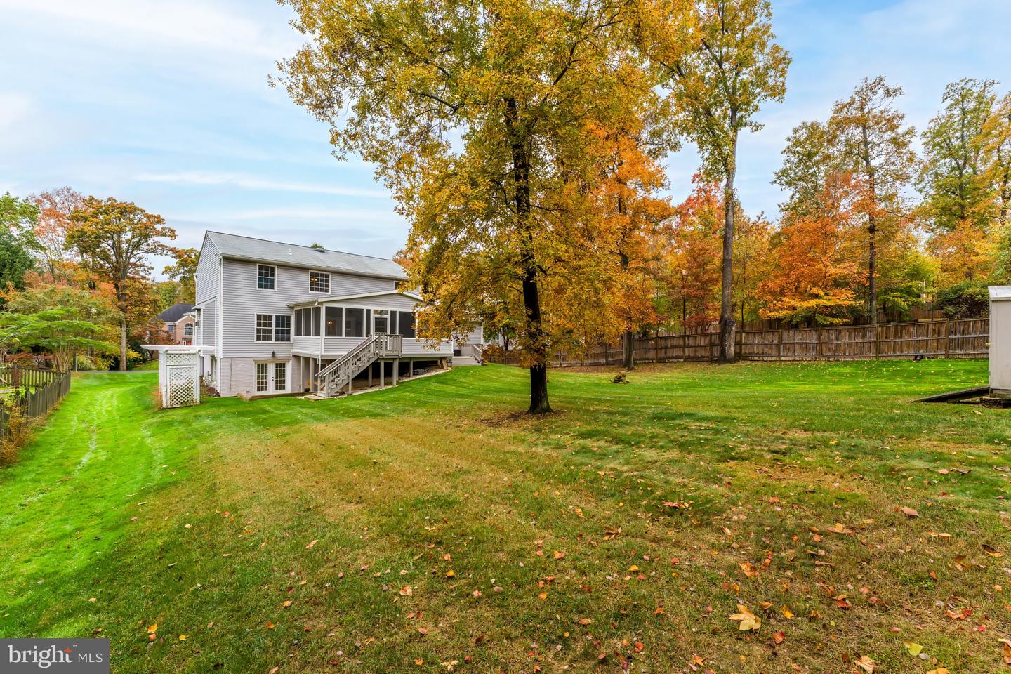 8926 JAMESON ST, LORTON, Virginia 22079, 4 Bedrooms Bedrooms, ,3 BathroomsBathrooms,Residential,For sale,8926 JAMESON ST,VAFX2277202 MLS # VAFX2277202