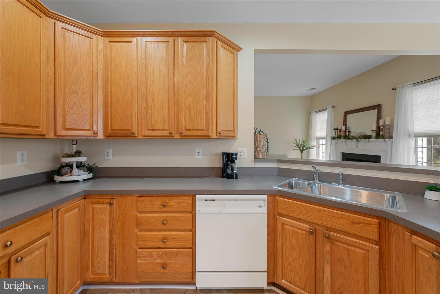 231 SPANISH OAK, STEPHENS CITY, Virginia 22655, 2 Bedrooms Bedrooms, ,2 BathroomsBathrooms,Residential,For sale,231 SPANISH OAK,VAFV2037800 MLS # VAFV2037800