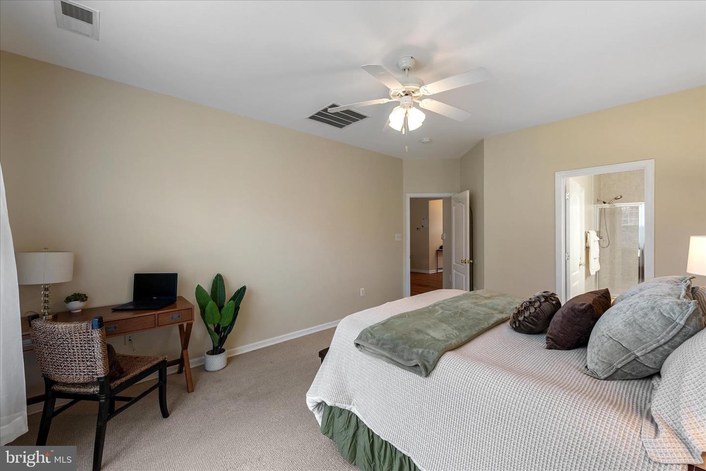 231 SPANISH OAK, STEPHENS CITY, Virginia 22655, 2 Bedrooms Bedrooms, ,2 BathroomsBathrooms,Residential,For sale,231 SPANISH OAK,VAFV2037800 MLS # VAFV2037800