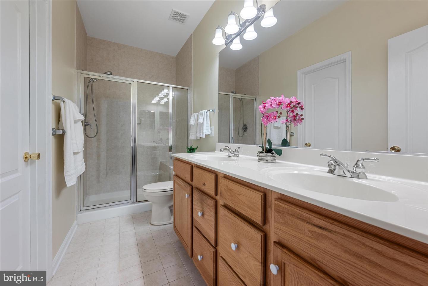 231 SPANISH OAK, STEPHENS CITY, Virginia 22655, 2 Bedrooms Bedrooms, ,2 BathroomsBathrooms,Residential,For sale,231 SPANISH OAK,VAFV2037800 MLS # VAFV2037800