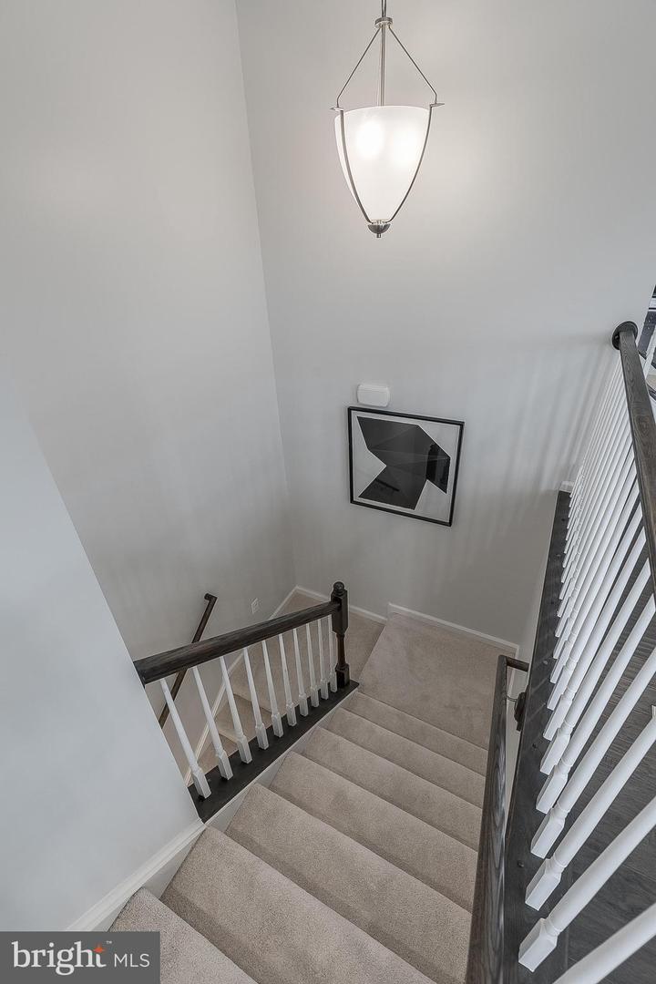 202 MURDOCH SQ SE, LEESBURG, Virginia 20175, 3 Bedrooms Bedrooms, 6 Rooms Rooms,2 BathroomsBathrooms,Residential,For sale,202 MURDOCH SQ SE,VALO2110384 MLS # VALO2110384 202 MURDOCH SQ SE, LEESBURG, Virginia 20175, 3 Bedrooms Bedrooms, 6 Rooms Rooms,2 BathroomsBathrooms,Residential,For sale,202 MURDOCH SQ SE,VALO2110384 MLS # VALO2110384