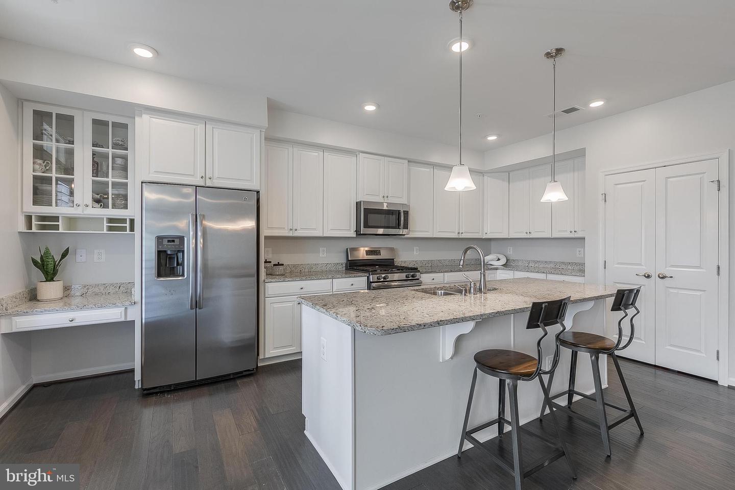 202 MURDOCH SQ SE, LEESBURG, Virginia 20175, 3 Bedrooms Bedrooms, 6 Rooms Rooms,2 BathroomsBathrooms,Residential,For sale,202 MURDOCH SQ SE,VALO2110384 MLS # VALO2110384 202 MURDOCH SQ SE, LEESBURG, Virginia 20175, 3 Bedrooms Bedrooms, 6 Rooms Rooms,2 BathroomsBathrooms,Residential,For sale,202 MURDOCH SQ SE,VALO2110384 MLS # VALO2110384