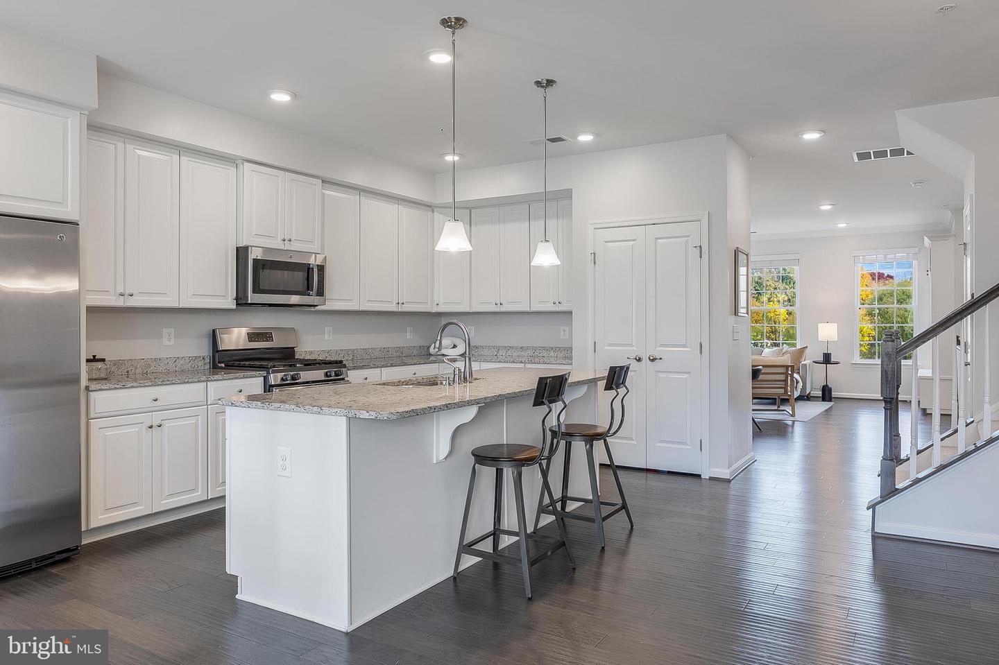 202 MURDOCH SQ SE, LEESBURG, Virginia 20175, 3 Bedrooms Bedrooms, 6 Rooms Rooms,2 BathroomsBathrooms,Residential,For sale,202 MURDOCH SQ SE,VALO2110384 MLS # VALO2110384 202 MURDOCH SQ SE, LEESBURG, Virginia 20175, 3 Bedrooms Bedrooms, 6 Rooms Rooms,2 BathroomsBathrooms,Residential,For sale,202 MURDOCH SQ SE,VALO2110384 MLS # VALO2110384