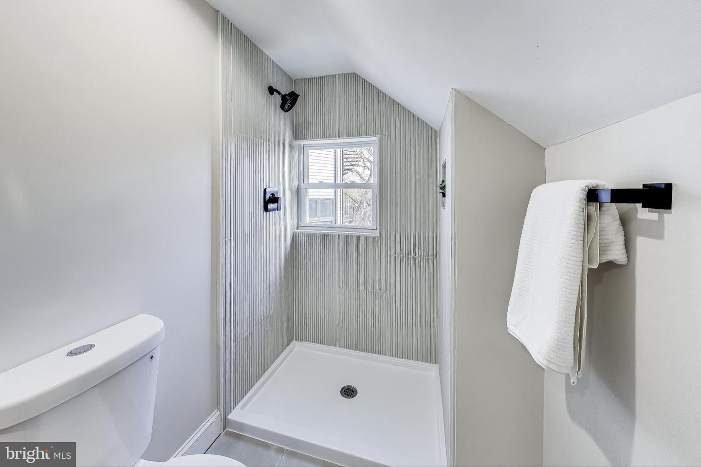 4301 KANSAS AVE NW, WASHINGTON, District Of Columbia 20011, 9 Bedrooms Bedrooms, ,4 BathroomsBathrooms,Residential,For sale,4301 KANSAS AVE NW,DCDC2230108 MLS # DCDC2230108