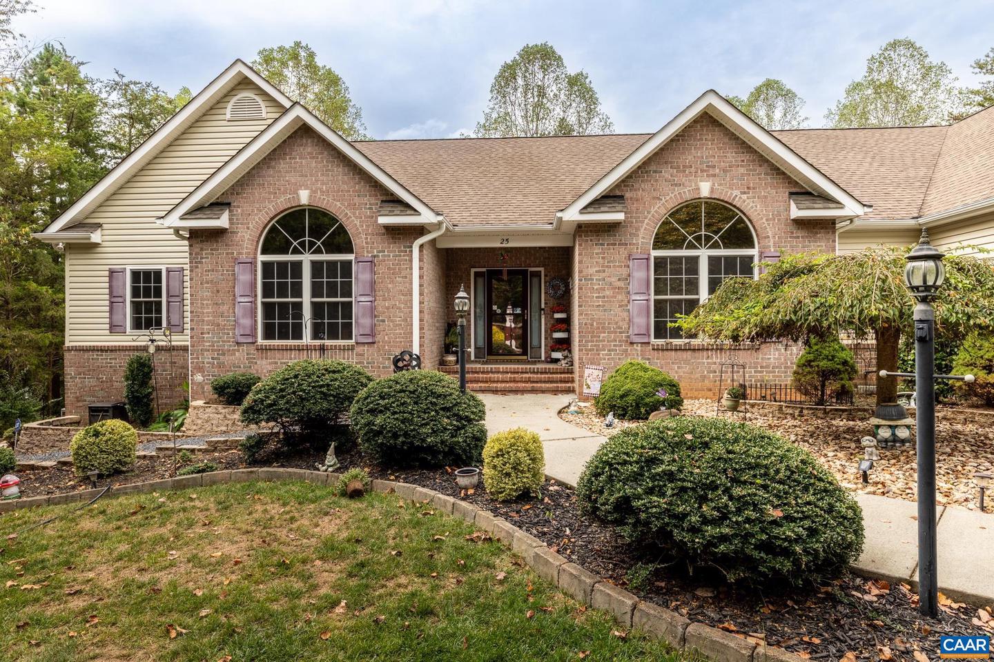 25 ACRE LN, PALMYRA, Virginia 22963, 5 Bedrooms Bedrooms, ,4 BathroomsBathrooms,Residential,For sale,25 ACRE LN,670658 MLS # 670658