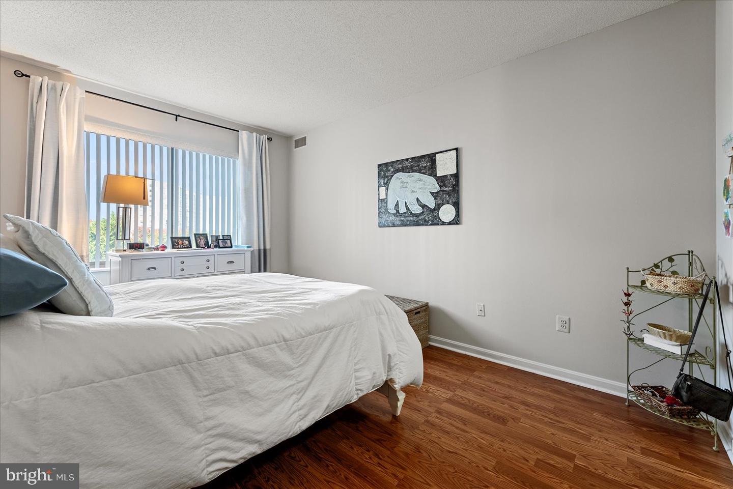 19375 CYPRESS RIDGE TER #207, LEESBURG, Virginia 20176, 2 Bedrooms Bedrooms, ,2 BathroomsBathrooms,Residential,For sale,19375 CYPRESS RIDGE TER #207,VALO2110406 MLS # VALO2110406 19375 CYPRESS RIDGE TER #207, LEESBURG, Virginia 20176, 2 Bedrooms Bedrooms, ,2 BathroomsBathrooms,Residential,For sale,19375 CYPRESS RIDGE TER #207,VALO2110406 MLS # VALO2110406